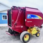 NEW HOLLAND BR7060